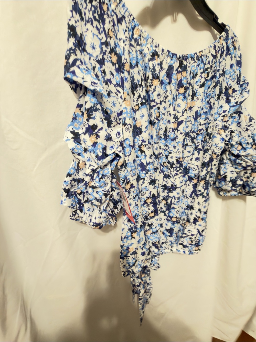 Vince Camuto Off Shoulder Bubble Sleeve Side Tie Blouse, size M, Blue Shadow NWT - Picture 11 of 14